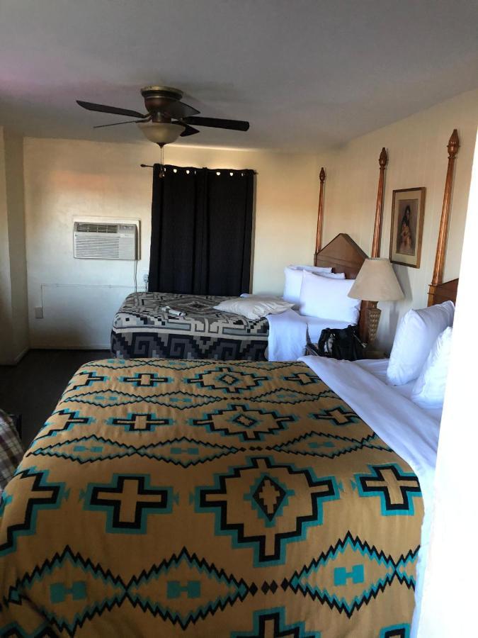 Apache Lodge Прескот Екстериор снимка